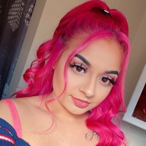 Meet your Posher, Jaqueline